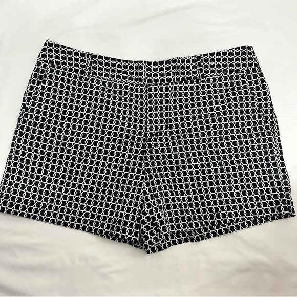 Jones New York Size 12 Printed Shorts - Picture 6 of 10